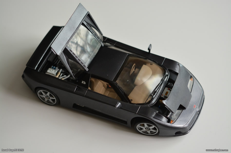 Revell Bugatti EB110 