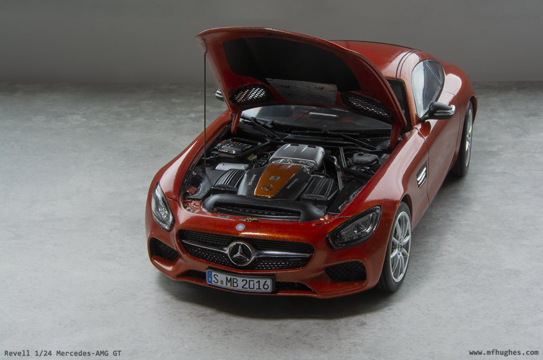 Revell Mercedes AMG GT 1/24