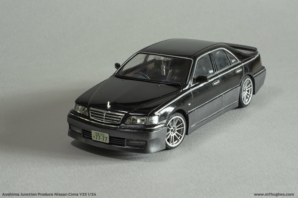 Aoshima Junction Produce Nissan Cima Y33 1/24