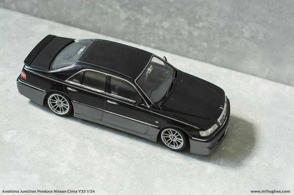 Aoshima Junction Produce Nissan Cima Y33 1/24