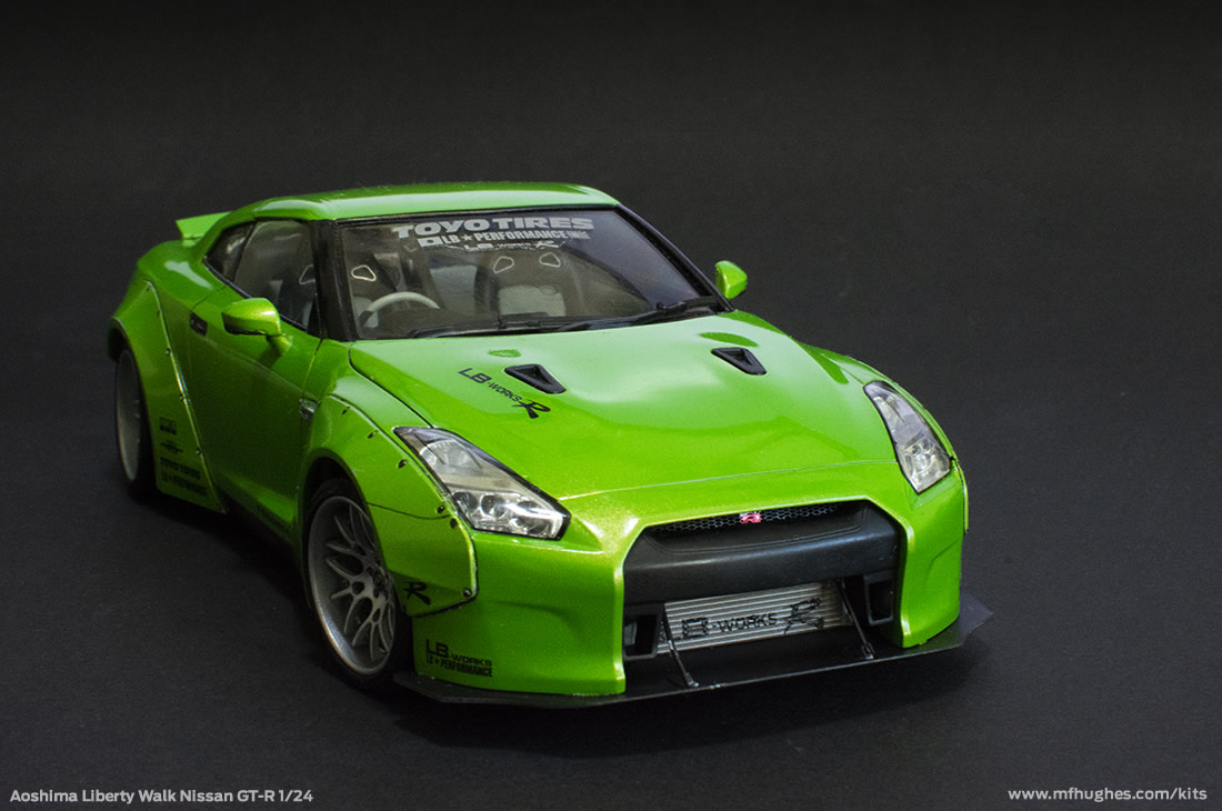 Aoshima Liberty Walk Nissan GT-R  1/24