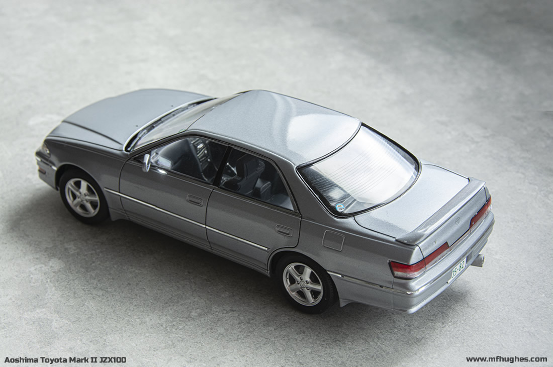 Aoshima Toyota Mark II JZX100 1/24