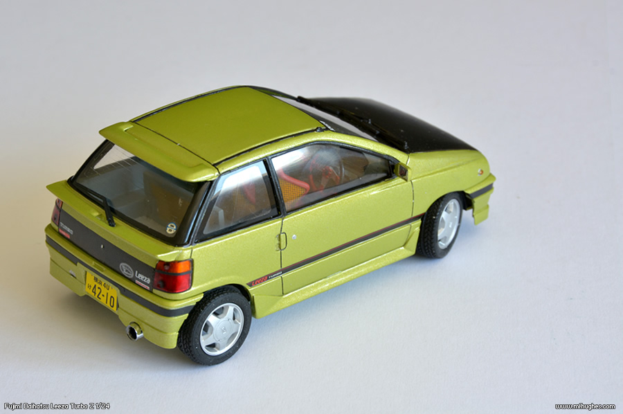 Fujimi Daihatsu Leeza