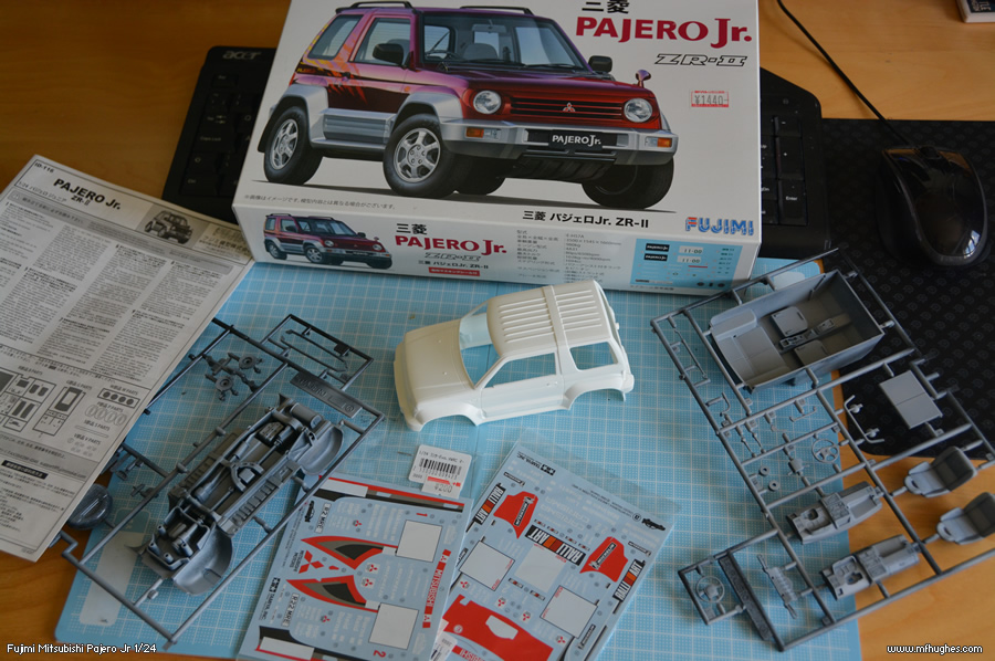 Fujimi Mitsubishi Pajero Jr