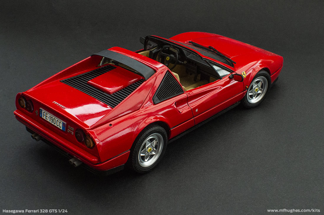 Hasegawa Ferrari 328 GTS  1/24