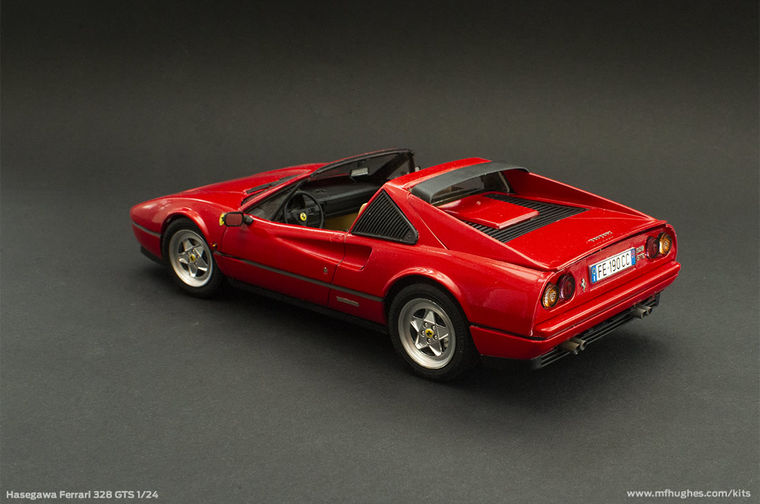 Hasegawa Ferrari 328 GTS  1/24