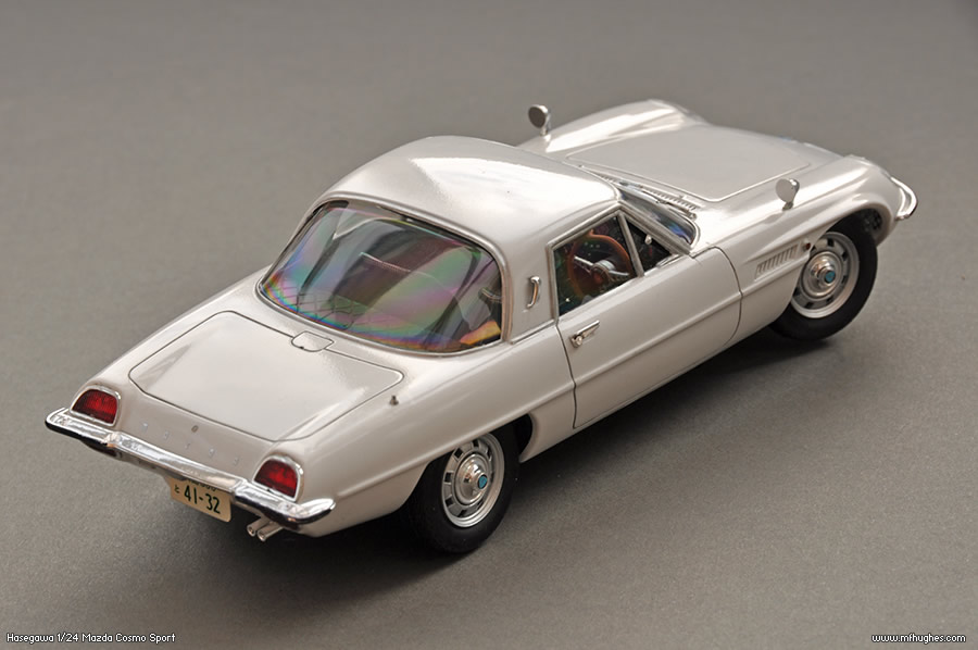 Hasegawa Mazda Cosmo Sport (110s)