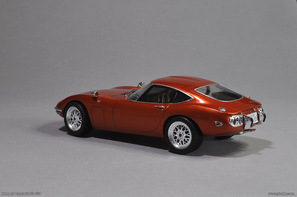 Hasegawa Toyota 2000GT 1/24