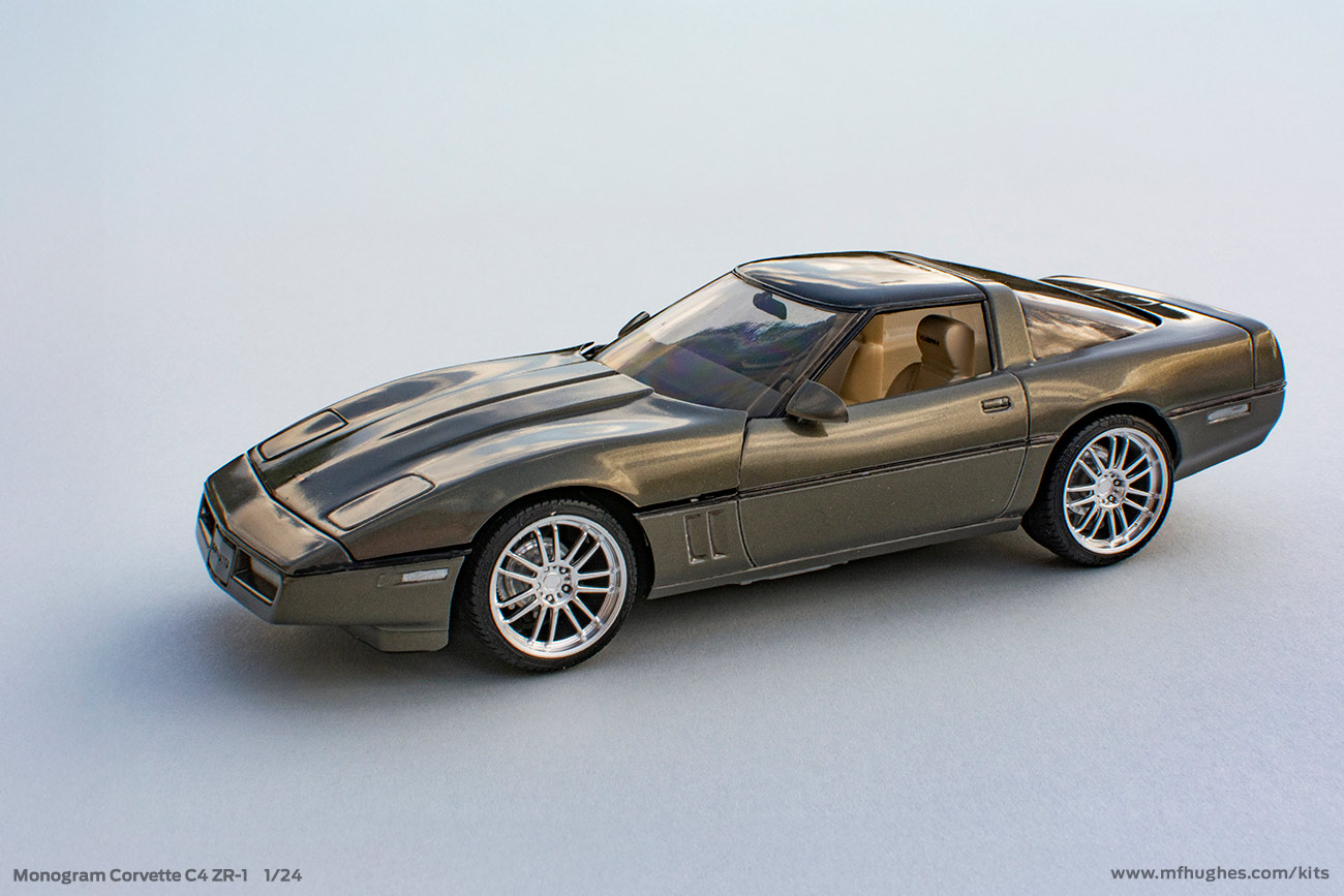 Monogram Corvette C4 ZR-1