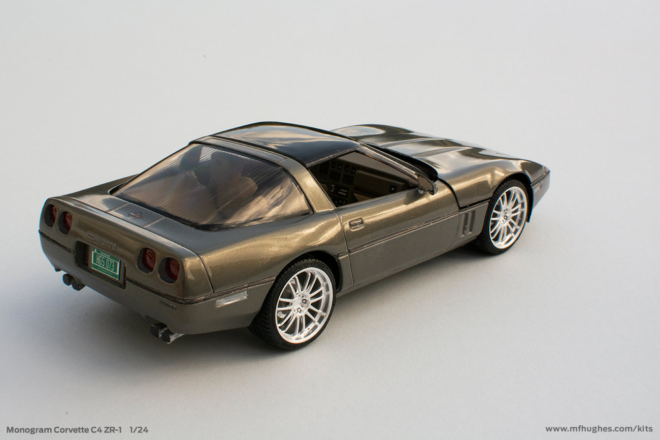 Monogram Corvette C4 ZR-1