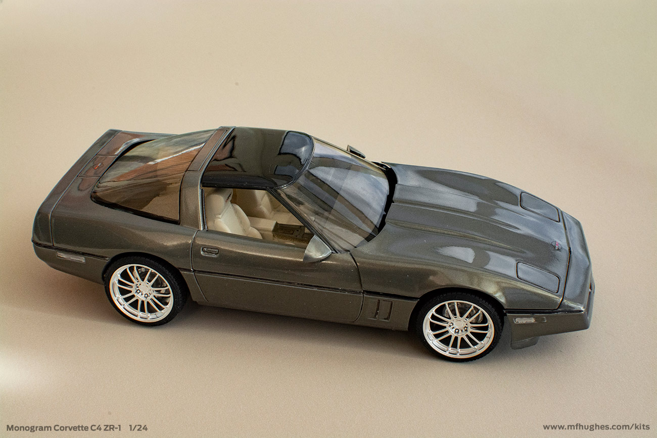 Monogram Corvette C4 ZR-1