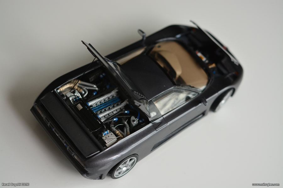 Revell Bugatti EB110 