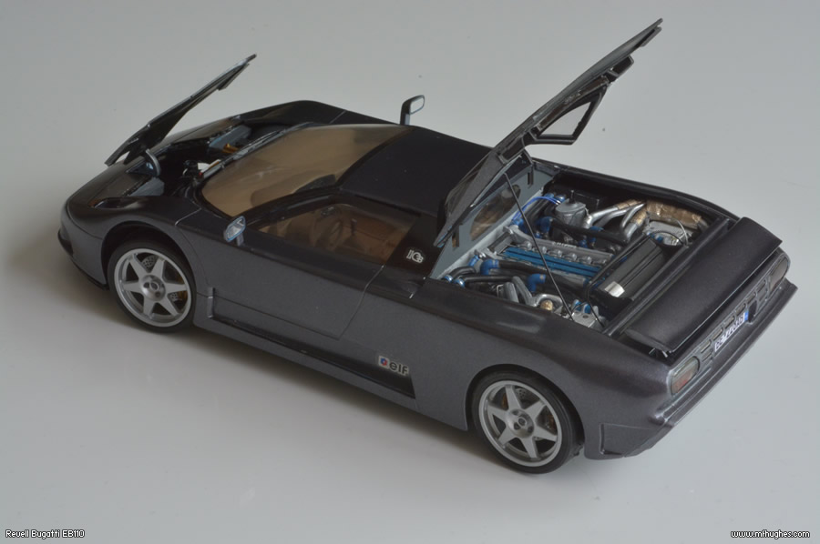 Revell Bugatti EB110 