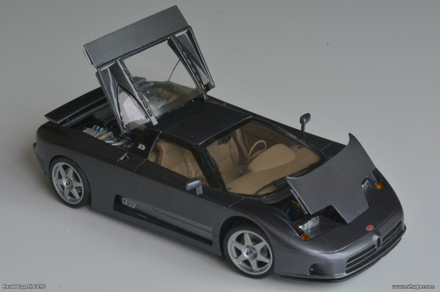 Revell Bugatti EB110 