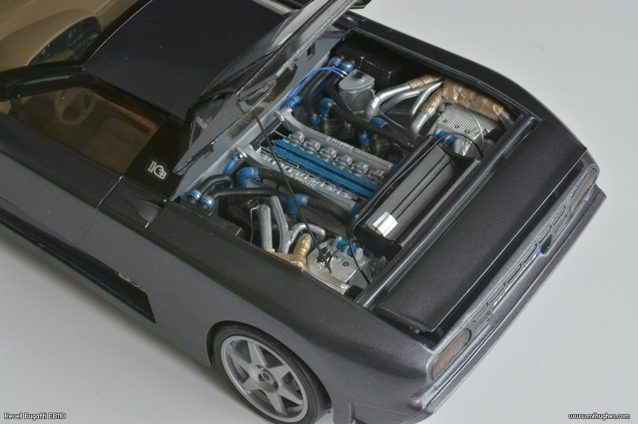 Revell Bugatti EB110 