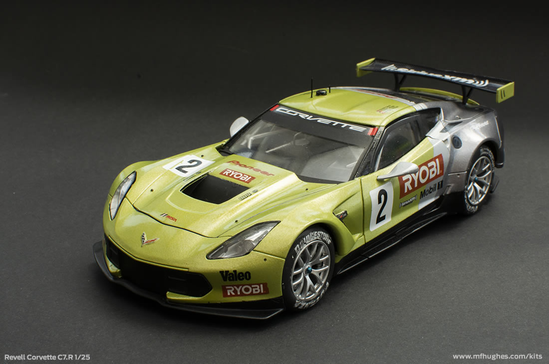 Revell Corvette C7.R 1/25