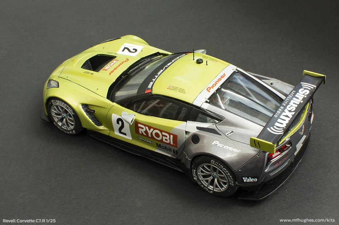 Revell Corvette C7.R 1/25