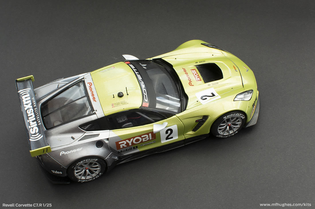 Revell Corvette C7.R 1/25