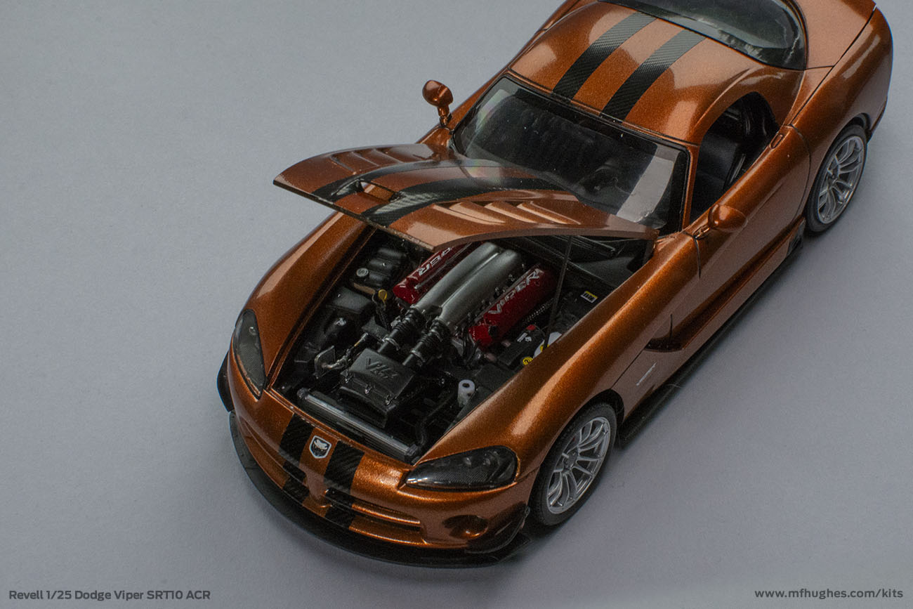 Revell dodge viper shop