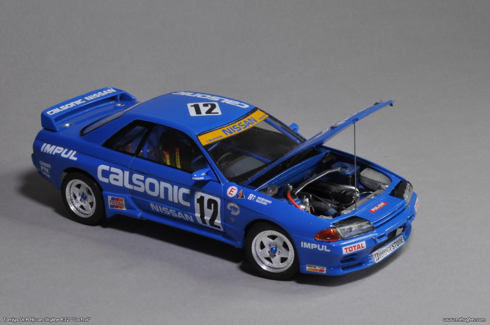 Tamiya Calsonic Nissan Skyline R32 Gr.A 1/24