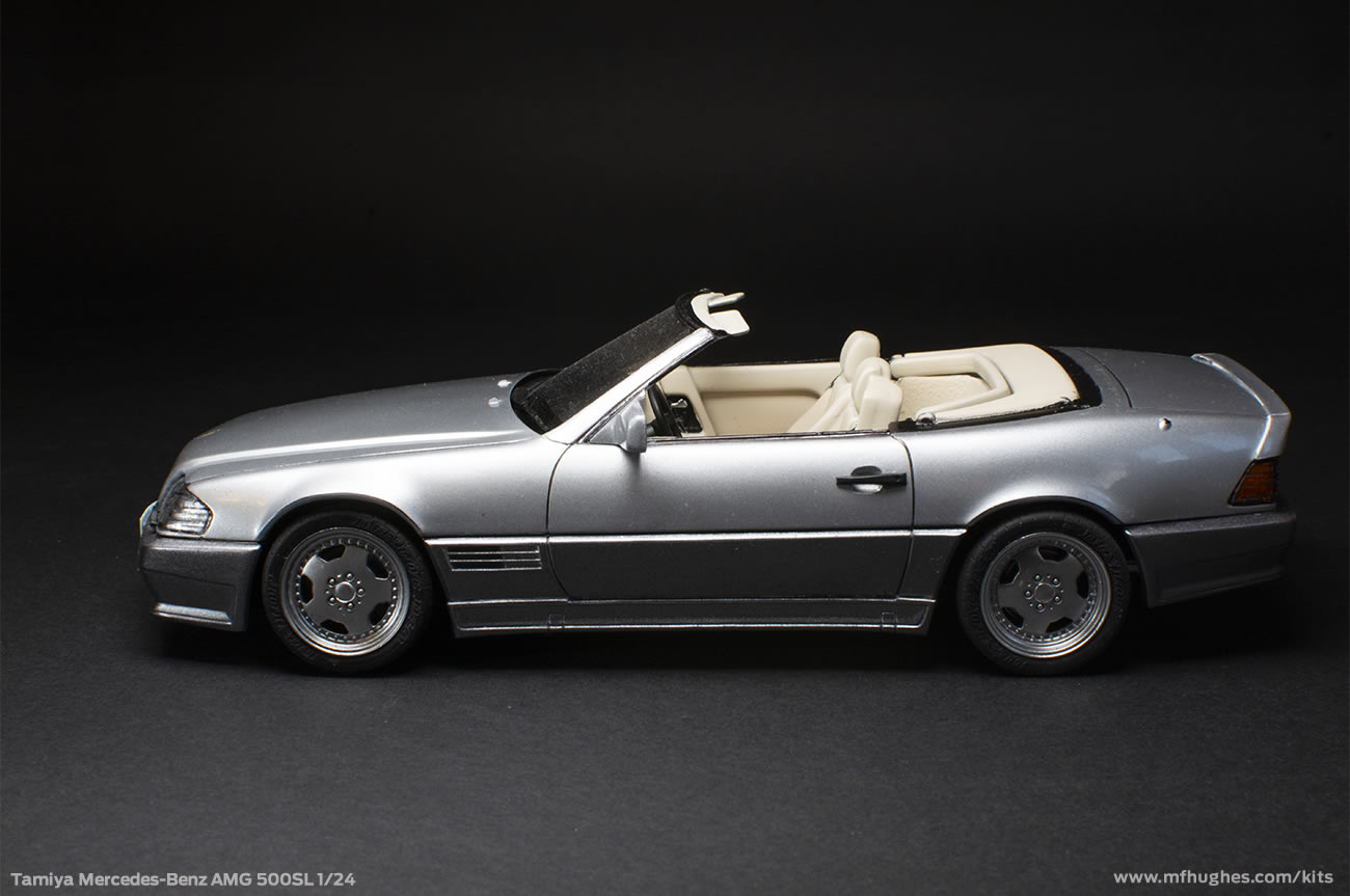 Tamiya Mercedes-Benz AMG 500SL 1/24