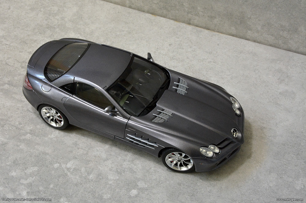 Tamiya Mercedes-Benz SLR McLaren 1/24