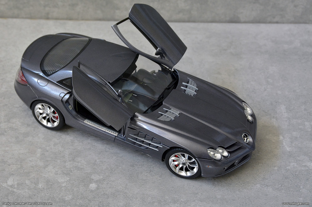 Tamiya Mercedes-Benz SLR McLaren 1/24