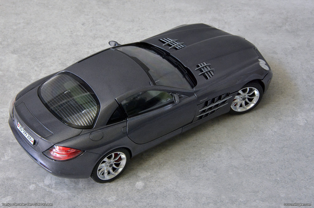 Tamiya Mercedes-Benz SLR McLaren 1/24