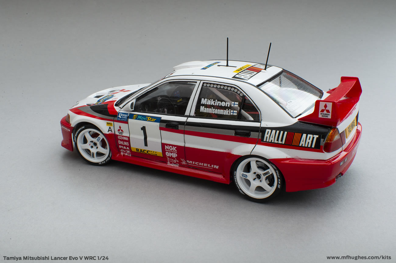 Tamiya Mitsubishi Lancer Evo V WRC 1/24