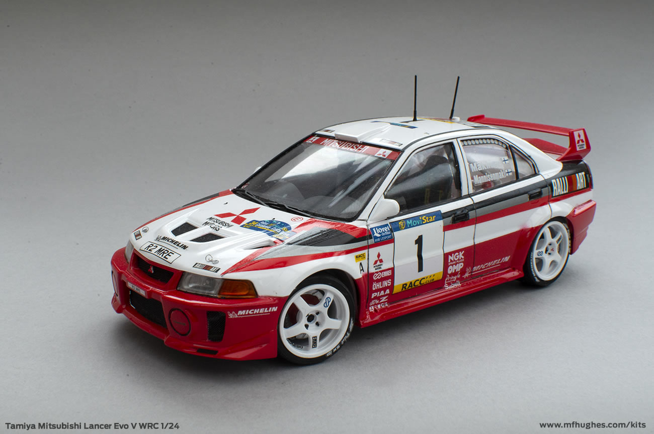 Tamiya Mitsubishi Lancer Evo V WRC 1/24